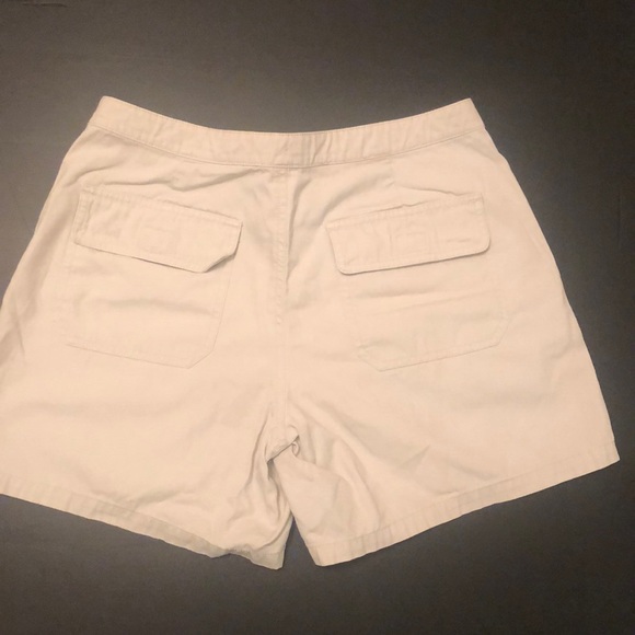 Old navy twill shorts - Picture 3 of 3